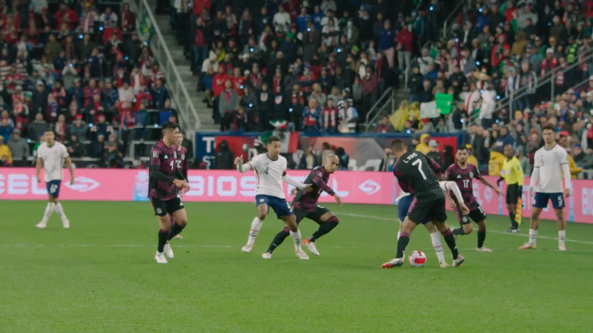 Image credit : @ussoccer via youtube