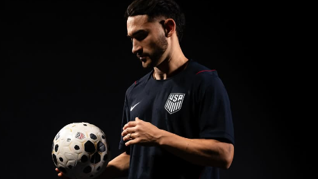 Image credit : @cristianroldan_ via instagram